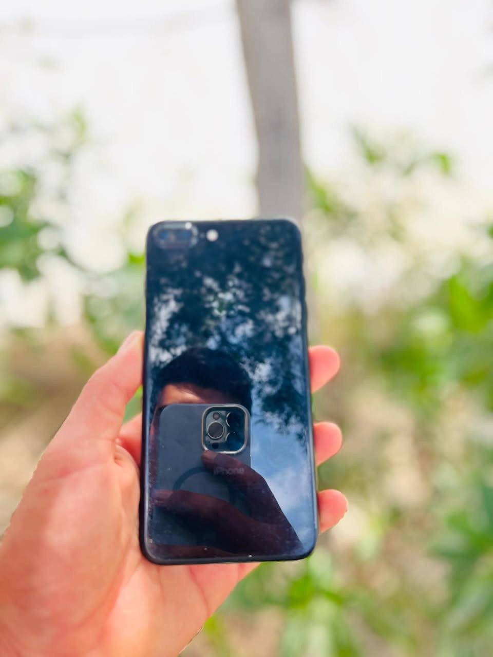 {بسم لله الرحمىٰن الرحيم}
iPhone 7plus

ذاكره:128.
بطاريه:مستبدل.

رقم الطراز :m.

العنوان:الكوفه.
النضافه:100%.
السعر:115وبيه مجال قليل.
(للحصول على معلومات اكثر رآسل الصفحه)


**إذا كنت صاحب هذا الإعلان وتريد حذفه لأي سبب، رجاءا أرسل رسالة إلى الدعم الفني**