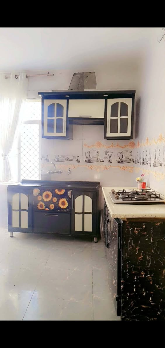 غرفه ٣٠٠ طباخ والكاونتر ٢٥٠ تخم ٤٥٠ عشر مقاعد تواصل خاص


**إذا كنت صاحب هذا الإعلان وتريد حذفه لأي سبب، رجاءا أرسل رسالة إلى الدعم الفني**