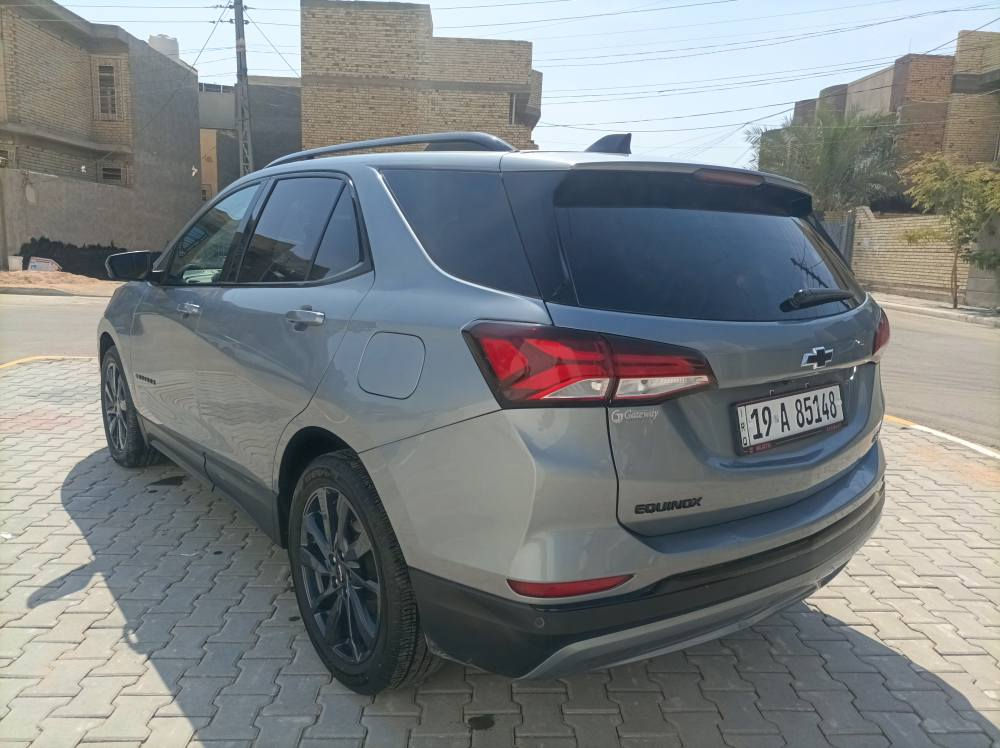 شوفرليت اكوينكس 2024 RS
رقم كربلاء دوالي
حجم المحرك : 4 سلندر 1600 تيربو 
عداد المسافه : 17الف ميل يعني زيرو السياره 
الضرر : جاملغ امامي وبنيد فقط
المواصفات .. 
بصمة تشغيل وابواب  
لايت زينون - اشاير مري - ويل كب بلاك
شاشه كار بلي - كامره خلفيه - تحكم ستيرن
تبريد قطعتين - مقاعد مخمل لونين  
حساس خلفي - رادار امامي مانع تصادم جنطه كهرباء 
 (( السعر153 ورقه )) 
رقم الهاتف/***********
رقم الهاتف/*********** كربلاء, العراق
