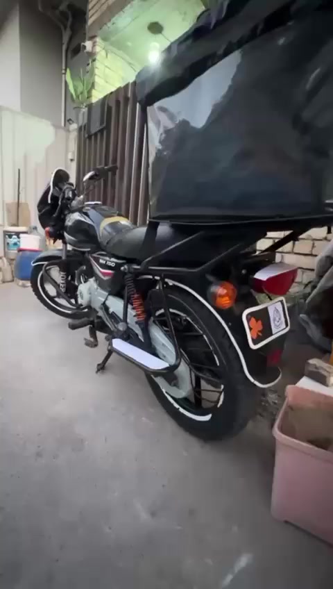 كلاسك نضيفه بدون اوراق مجفته جديد مال شركه السعر 950 بيه مجال للشراي المكان بغداد


**إذا كنت صاحب هذا الإعلان وتريد حذفه لأي سبب، رجاءا أرسل رسالة إلى الدعم الفني**