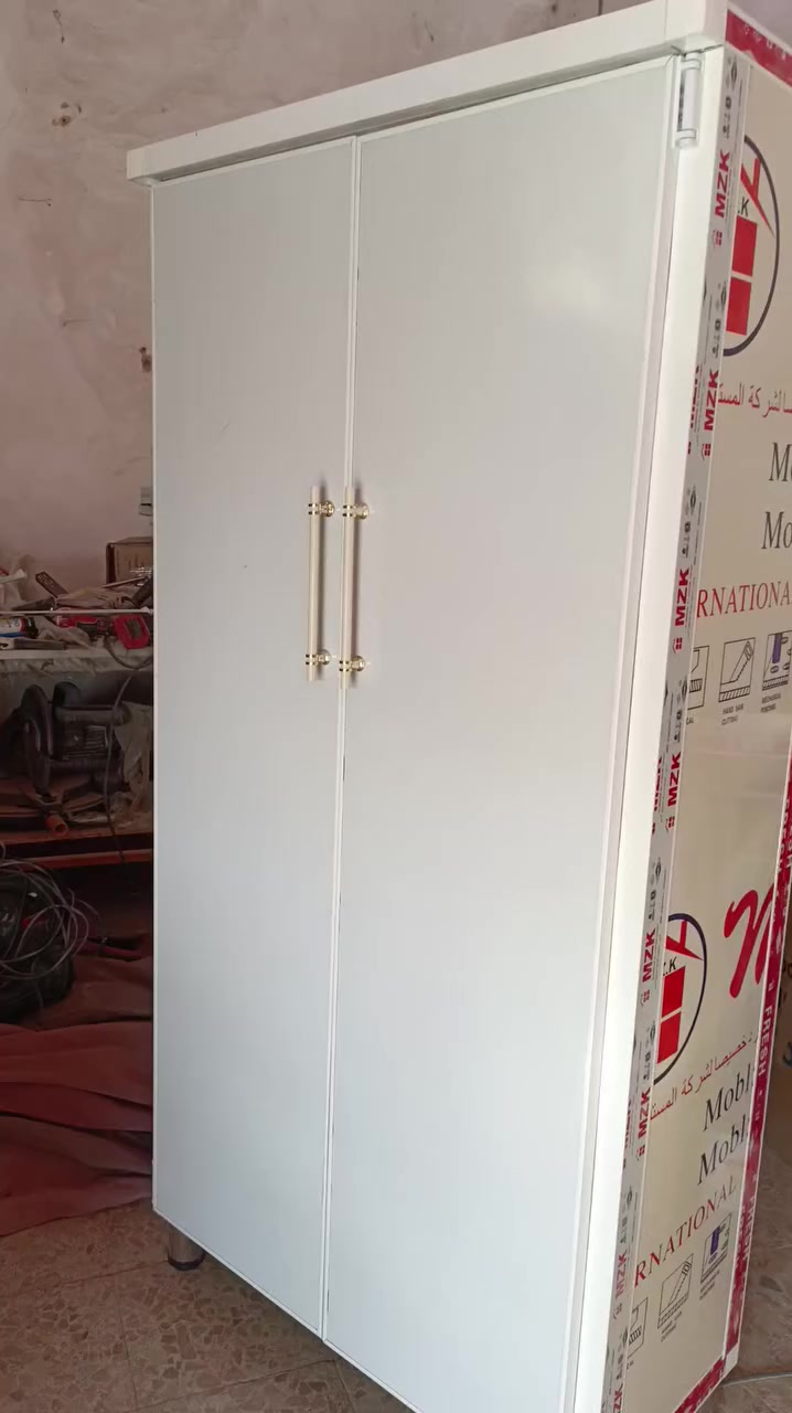 كيشوانية المنيوم القياس الارتفاع ١٨٠ والعرض متر والعمق اربعين سنتمتر الرفوف المنيوم بيبان امبطن رجل استيل وشرط مواد اصلي توصيل مجاني اي لون تريده موجود


**إذا كنت صاحب هذا الإعلان وتريد حذفه لأي سبب، رجاءا أرسل رسالة إلى الدعم الفني**