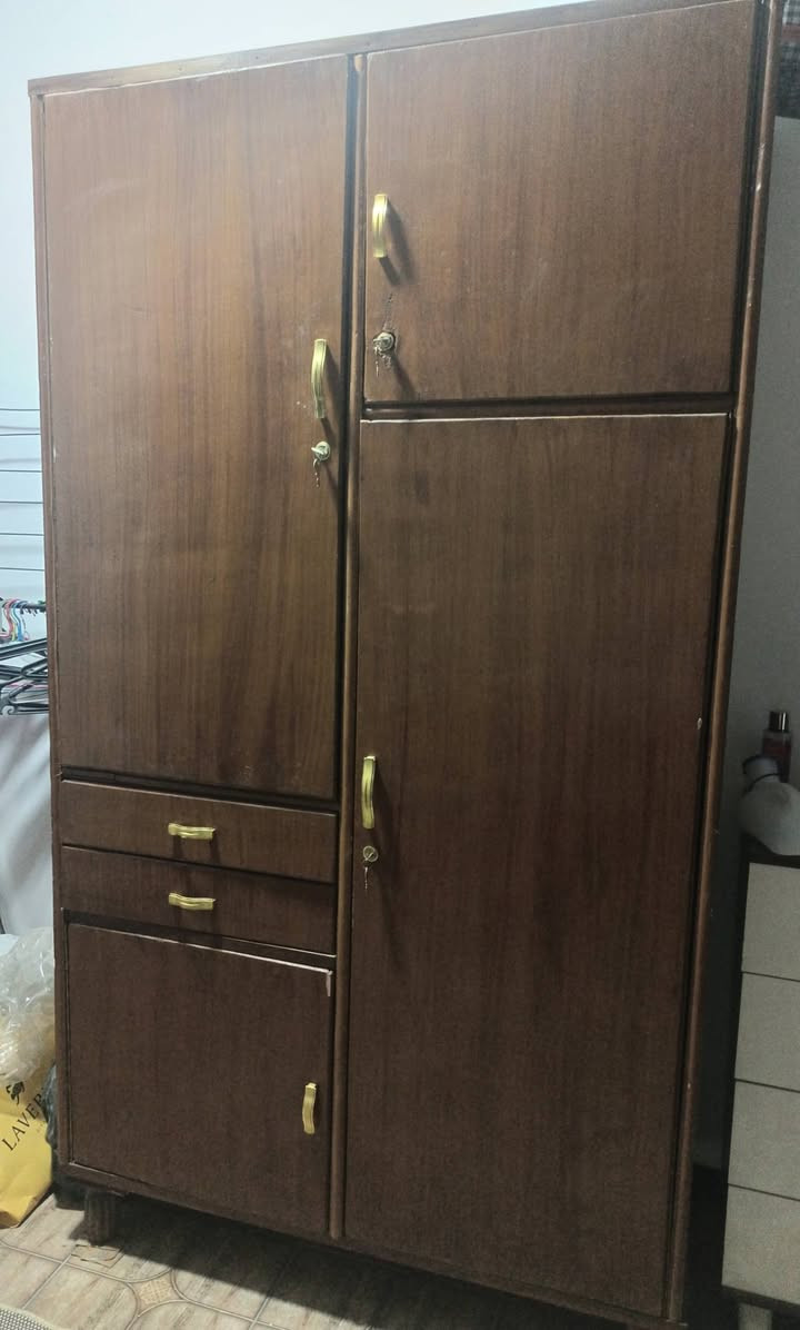 اثاث منزلي مستعمل
سعر واوصاف اسفل كل صورة

مكاني بغداد الدورة

***********
