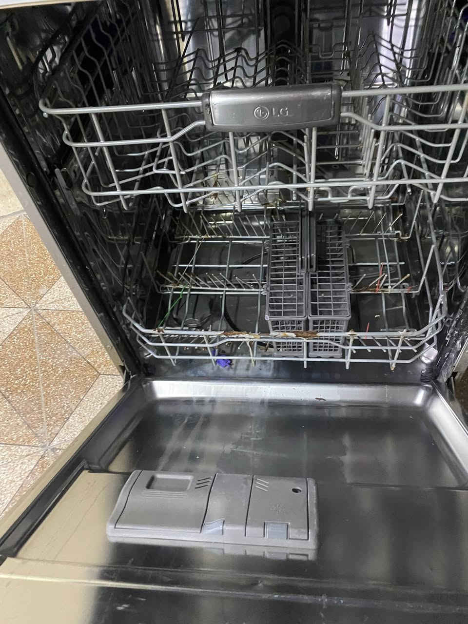 غسالة صحون LGماركة ماخذتها ب600$ واريدها ب250 وبي مجال حك جيه


**إذا كنت صاحب هذا الإعلان وتريد حذفه لأي سبب، رجاءا أرسل رسالة إلى الدعم الفني**