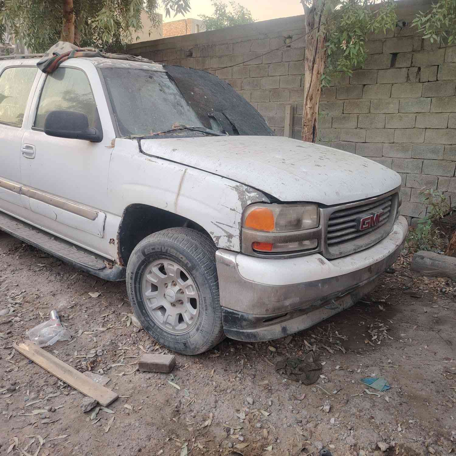 السلام عليكم جمسي موديل 2004 رقمه بغداد أجره  صدامي   راعيه ماندله السياره بيه حادث جاملغ خلفي    السياره كانت شغاله   هسا هيا متروكه    عنواني بغداد  سعره 22
ورقه  ***********  الشراي يخابر وبخدمته ابيع واقع حال بس اكفله من الطلب والمور القانونيه
