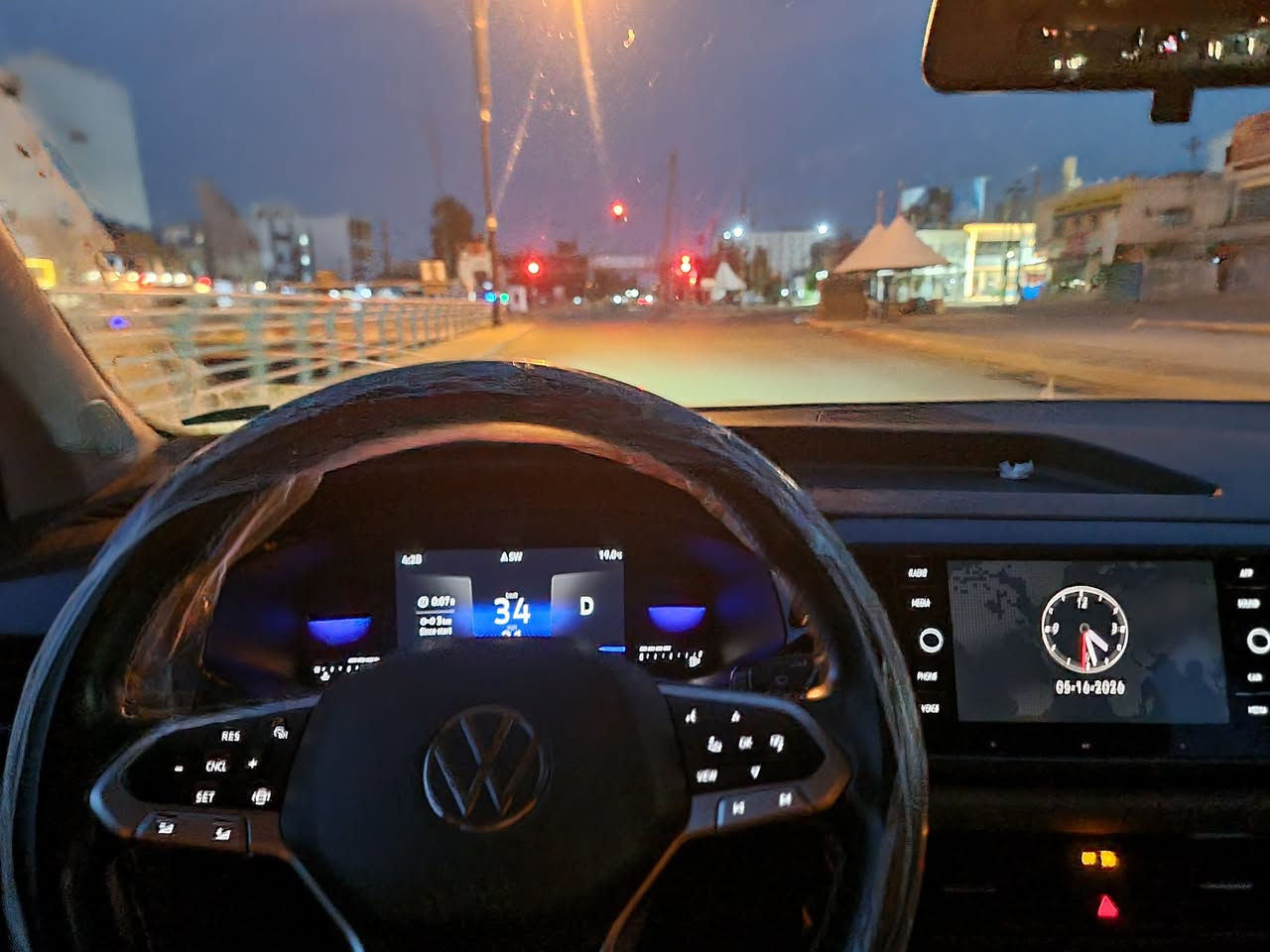للبيع
Vw taos 2022
 مواصفات se
تدفئة كشن
تشغيل عن بعد
رادار خلفي
رادار جانبي (نقطة عمياء)
تبريد قطعتين 
واهواي شغلات بعد بيها
ماشية تقريبا 56000km
والضرر قطعة وحدة تبديل بونيد ويا صورة الفحص مرفق ويا المنشور

مكان كركوك (***********)

السعر 153
