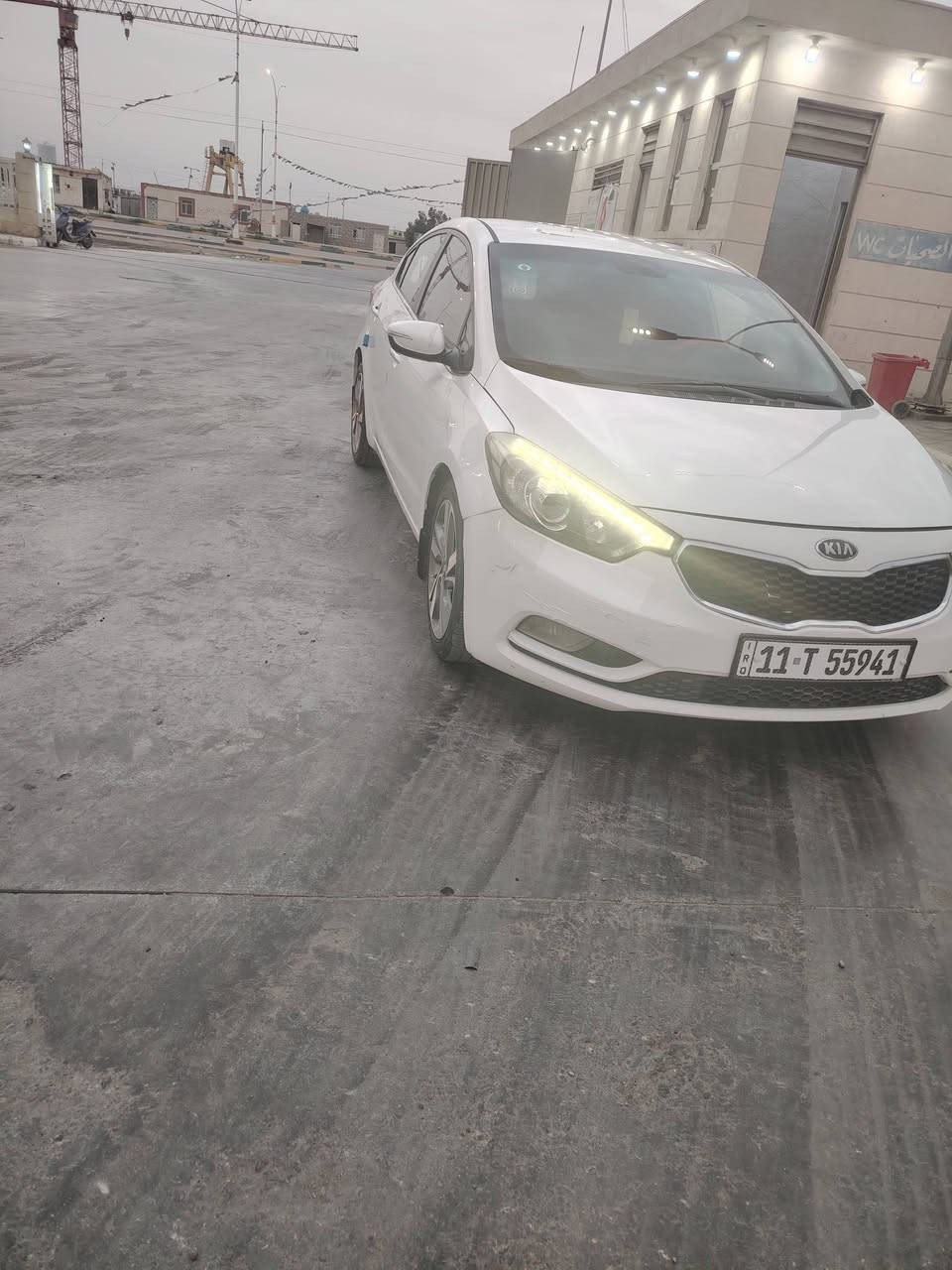 سلام عليكم سياره سيراتو ٢٠١٤ فول ماعده الفتحه بيهه كارت بلباب صبغ بدون اي ضرر ماشيه ١٢٠ بسمي سنويه28 مكان سماوه سعر ١٢٥ ***********
