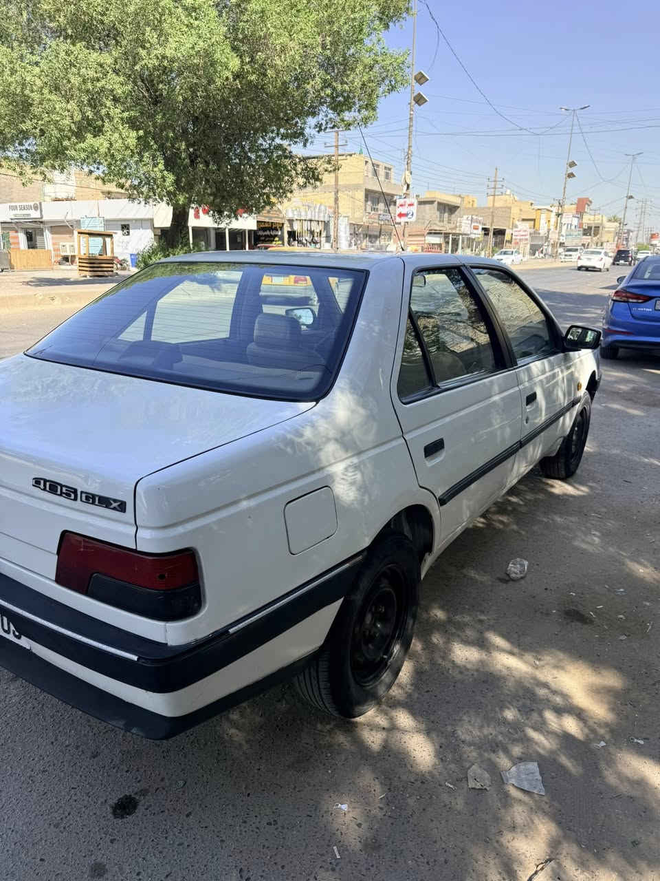 سلام عليكم للبيع بيجو GLX 405
رقم بغداد الدولي بأسمي سياره جديدة وجاهزه مكفوله من ضربه والصبغ بنيد مبدل نفس لون بدون صبغ ماشيه 116 تبريد ثلج مكاني بغداد الزعفرانيه سعر 45// ***********
