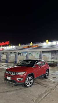 جيب كومباس 2020 السياره فول بانوراما كشنات جلد مواصفاتها الباقيه معروف...