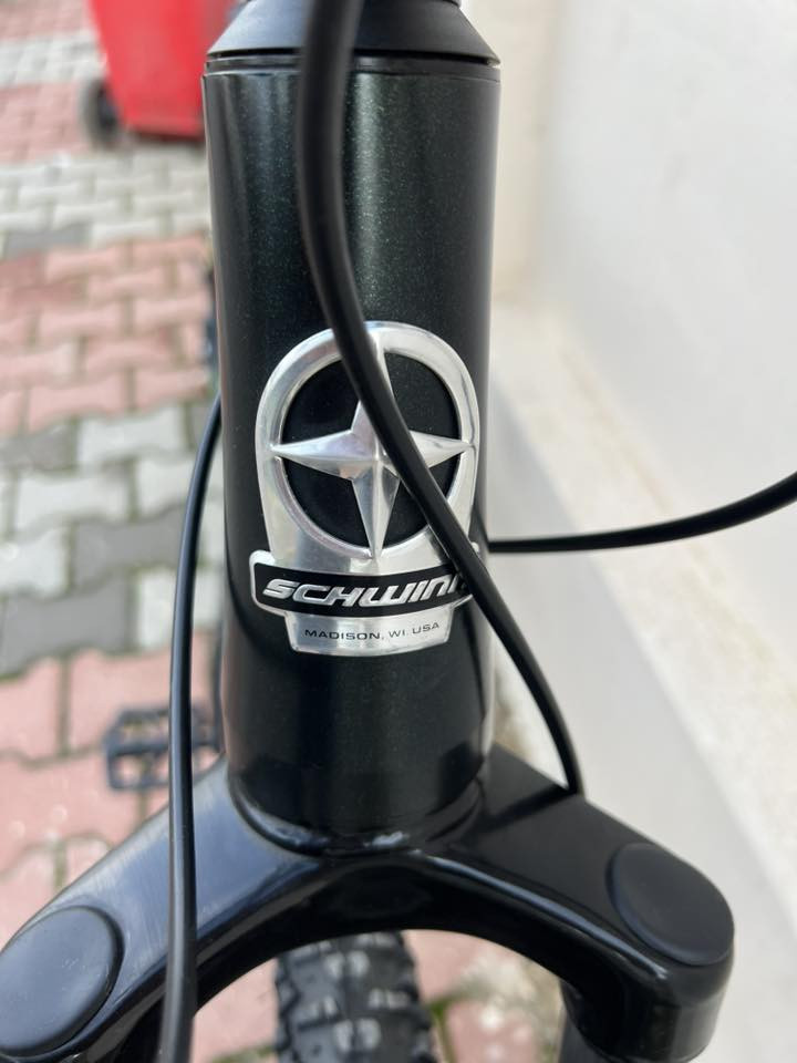 ‎سلام عليكم
پاسكيلى بالةى ئةوروپي لوك
ماركة SCHWINNئةمريكى🇺🇸
قياس٢٩ xl
8 گير مةكينة گةورة
تاية بالون
لاشة المنيوم
پيش دةبل
استوپ ديسك
‎نةهاژووراوة  هةموو شتي بلادي بي دةستكارى
‎بو فروشتن هةر بةريزيك موشتةرية نامة بنيرة يان تلةفون  لة هةوليرم ***********
