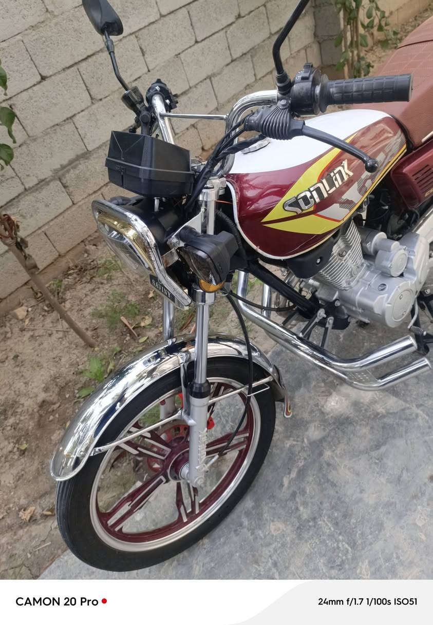 سلام عليكم سيفان مديل 2023اوراق اصولية شرط الترقيم شركة ركائز البصرة طالعة من سيزر 
دراجة جديدة شرط بلادية كير مكينة ممفتوح برغي بيهة شلعة تشك لكاع كهربائيات كاملة سلف هندر باي وقت احلة من الصور دراجة جديدة شراي تصل ودلل 
*********** مكاني ديالى بعقوبة قرب جسر خرنابات 

(اصولي اضملك تروح ترقم)
