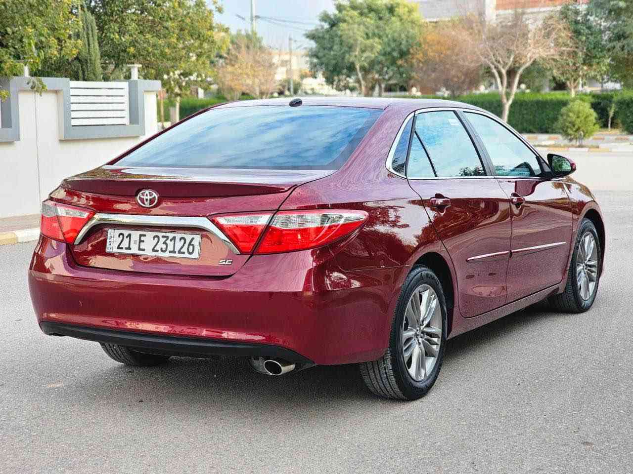 سلام عليكم 
تويوتا كامري امريكي 
الموديل   2016
اللون ماروني
مواصفات.  SE
مثبت سرعة وتحديد مسار …شفتات ستيرن …كوشن كهرباء 
وباقي مواصفات ال SE
سيارة نضيفة ونصبتهة احلة من الصور كاملة بدون اي نواقص  رقم سليمانية الجديد وتحويل مضمون
كير ومحرك مكفولات ما مفتوح منه برغي 
بيهة بونيد وجاملغ  وبيه قطعه ونص صبغ سونار موجود 
مكاني /خانقين 
السعر :  147$ ورقه  وبي مجال 
للستفسار *********** خناقين, ديالى
