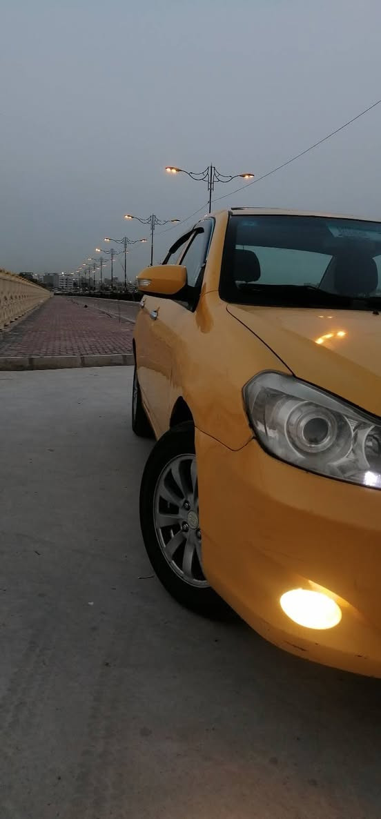 السلام عليكم
بيوايدي  جي 3 للبيع 2013  مصفرة هيئة وغرامات

رقم  دولي بسمي 

 تحويل ثاني يوم بلموصل 

 محرك كير ياباني هونداي شرط حاويه جديد
تبريد ثلج شرط منضومه جديدة 
السيارة فول بس كير عادي وهو المرغوب بلجي ثري
بصمه جامات كهرب تحكمات استرين شاشه اندرويد كامرة دوارة
فتحه بلسقف
ABS 
مري كهرب وباقي التفاصيل معروفه بل البي واي دي

طخم امامي خلفي شرط 

باتري جدي

كهربائيّات كلها شغاله 

 دوشمه جديده وارضيه جلد

 السياره بلاديه بيها صبغ  شي قليل 

  السعر57 وبيها مجال 

 الرقم ‏‪***********

مكاني الموصل
