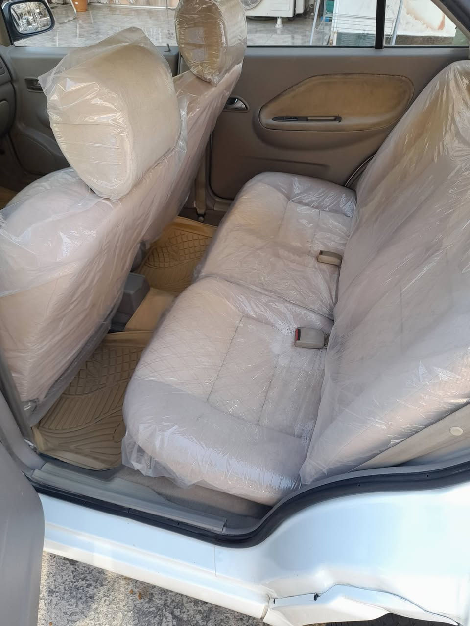 سلام عليكم شيري كوين موديل ٢٠٠٩ كفاله عامه ماشيه ٤٥ حقيقي مكفوله من كلشي صبغ تبديل بارد مكفوله اسبير ما نزل على وضع الشركه عنواني السيديه السعر ٥٨ وبيها مجال بسيط هذا رقمي *********** الميعجبه اعبر المنشور  بدون زحمه كلشي اكو بل سوك .
