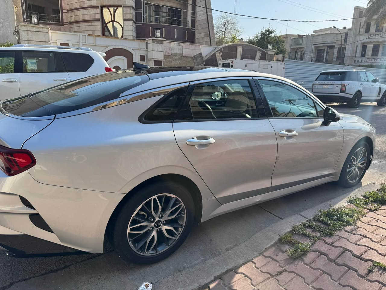 كيا K5
2021
خليجي
اللون :سلفر رقم اربيل
ماشية 56 الف كيلو حقيقي
المواصفات
محرك 2000 دوش
فتحة سقف(بانوراما)
دخول ذكي (بصمة) + تشغيل عن بعد شاشة +كاميرا + حساسات
المصابيح الامامية زنون+LED
المصابيح الخلفية LED
مقاعد جلد+كهرباء
مقاعد تدفئة
سايد بريك بصمة
محدد سرعة
فول تحكم ستيرن
درايف مود
تبريد قطعتين
السعر ١٨,٠٠٠
رقم الهاتف 

+964 790 165 0170 بغداد, العراق


**إذا كنت صاحب هذا الإعلان وتريد حذفه لأي سبب، رجاءا أرسل رسالة إلى الدعم الفني**