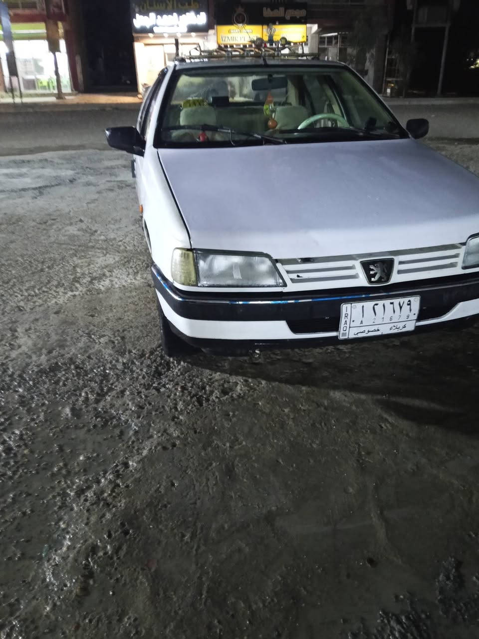 السلام عليكم بيجو 405 2009 مراوس بسياره 
سايبه العنده لايقصر اكون ممنون للتواصل الرقم ***********
