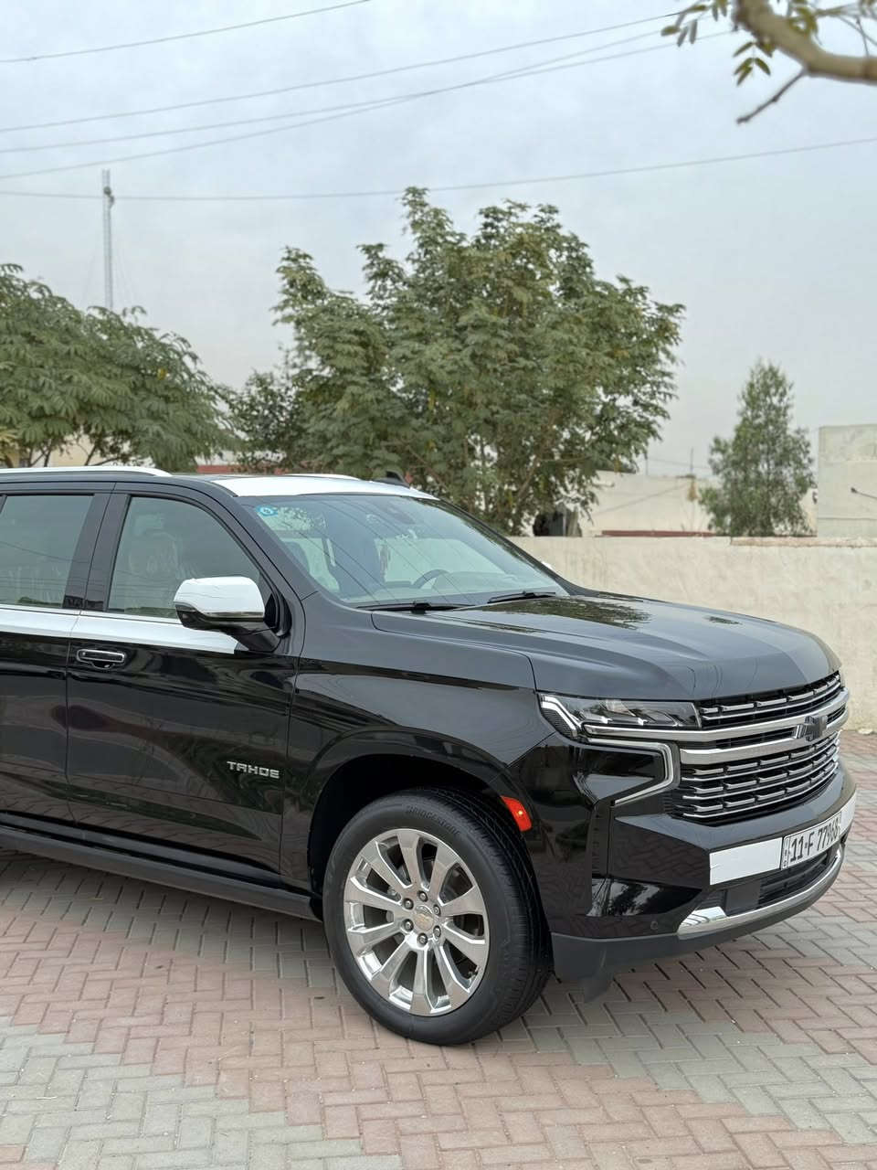 يا الله السلام عليكم 
شوفرليت تآهو فئه البريمِر 2022 PREMIER
كفآله عآمه خليجيه وكآله المنصور ✔️
أم العلامه السوده الضوئيه ضوء القمر 🤍
السياره جديده بمعنىٰ الكلآم أستخدآم شخصي
بعدها بوضع الشركه ولزكآت ونآيلون الشركه 
السياره بغدآد بأسميِ
بلنسبه للموآصفات VIP معروفه أم الداتآ شو 
والجكآت والكآمرآت وبقيه الموآصفات الموضحه في الصور
السياره مغلفه PPF سويدي لامع الصنع يم الخطاط سعره 28 ورقه ضمان 10 سنوات 
من الدعاميه للدعاميه ✅
شادلها تخم تاير برجستون الاصلي🛞
دهن وفلاتر الاصلي من الوكاله 
بدون شخط وبدون صبغ وبدون بارد وبدون تبديل شرط الفحص 
غراضها الكاعيات والسماعات والسبير ما مستخدمات ماشيه (40 الف) كيلو يعني 
بلمايل (25 الف)
كلش جديده ومميزه وشرط الفحص 
والصور والفديو يحكم السعر 560 
للأستفسار *********** 
مكاني بغدآد الكرخ
