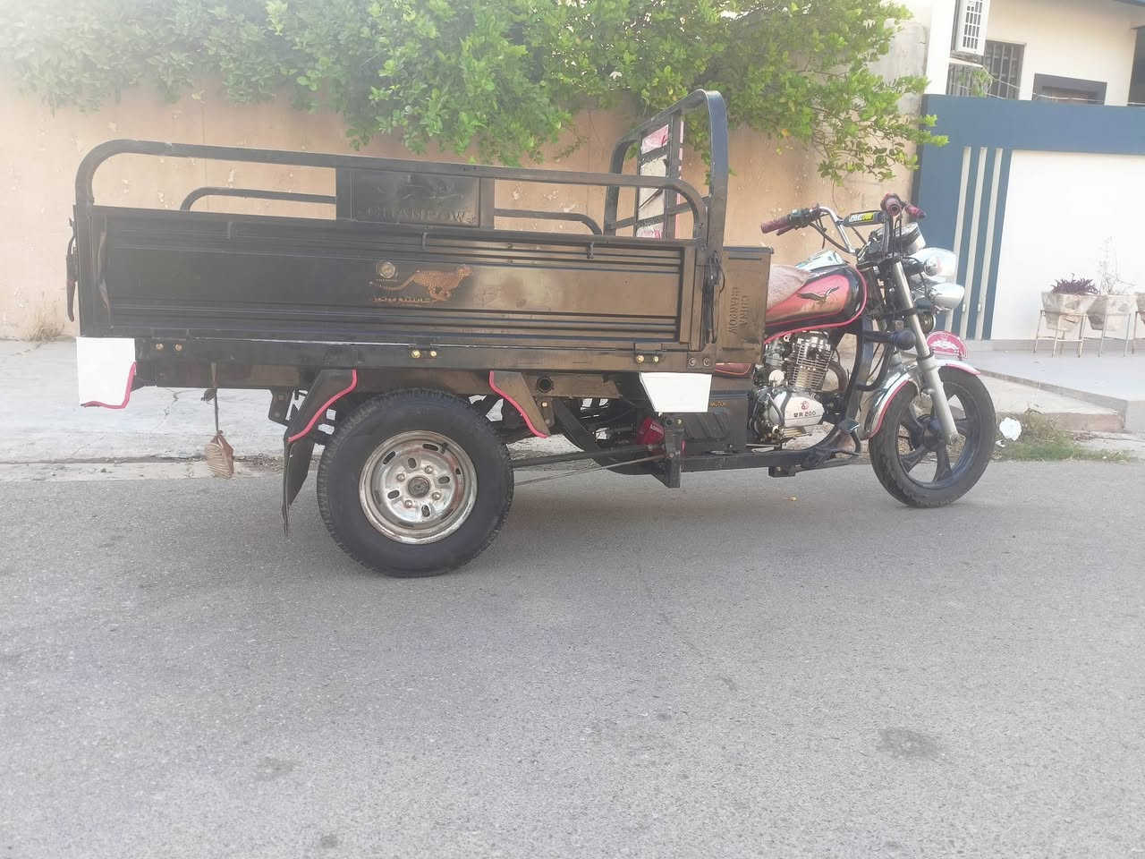 ستوته لبيع بالشرط موديل 20 ابليت كامله السعر خاص
***********
