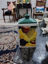 زهور صناعية • شمعدانات • صناديق خشب