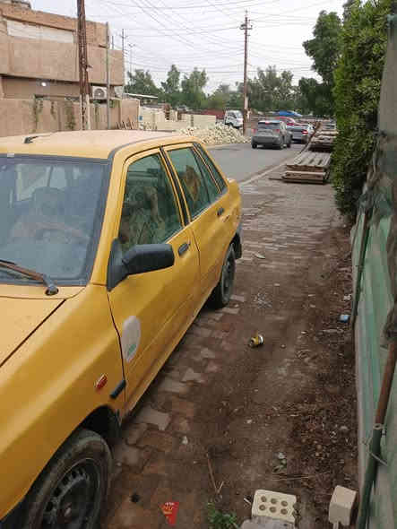 السلام عليكم 
سايبه ٢٠١١ مكينه بيه تبخير قليل 
كير جديد باتري دينمو جديد 
السياره بحاله جيده 
رقم بغداد مطلوبه مليونوهيئه وغرامه
مكان بغداد  يرداله ترتيب 
رقمي ***********
