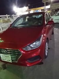 كسنت 2020وارد امريكي سياره جديده معنه الكلمه بيه بابين بس السائق ولوره...
