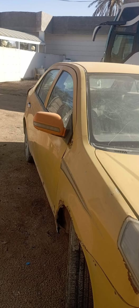 سلام عليكم سياره لبيع كامله تكسي ولااتصال عله هذه رقم ***********
