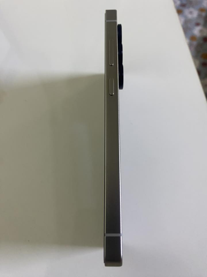 السلام عليكم 
جهاز ألترا S25 
جديد ومكفول من كلشي لاشخط ولا شي استخدام كلش قليل 
ذاكره 256 
الون ذهبي 
غراضه وباكيت كله كامل مال شركه 
معروض بمليون و100 
اي استفسار اتصل *********** 
مكاني بابل
