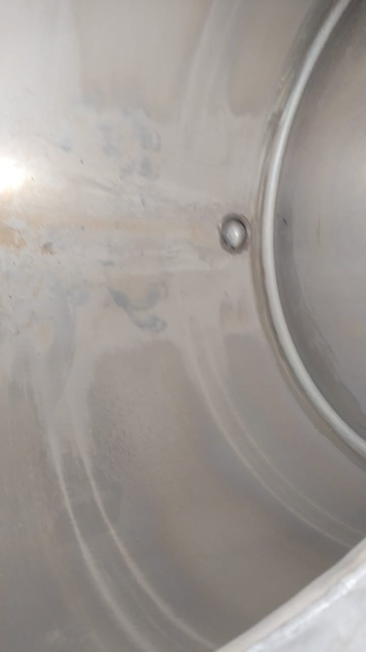 السلام عليكم
تانكي سل ستيل للبيع التانكي زيرو ما مشتغل ابد قطره ماء 💦 مابي  كامل مع ملحقاته مع مضخاته  و وضاغطات مال حليب  مع سستم كامل بلوجكترات + حساسات  +صندوق عدد موضح ب الصور  وطول التانكي سته وثمانين سنتمتر   والحموله مالته 15 طن وسعره شده وعشره والشراي يتصل وبي مجال قليل حك الجيه .

للتواصل على الرقم 👇

***********
