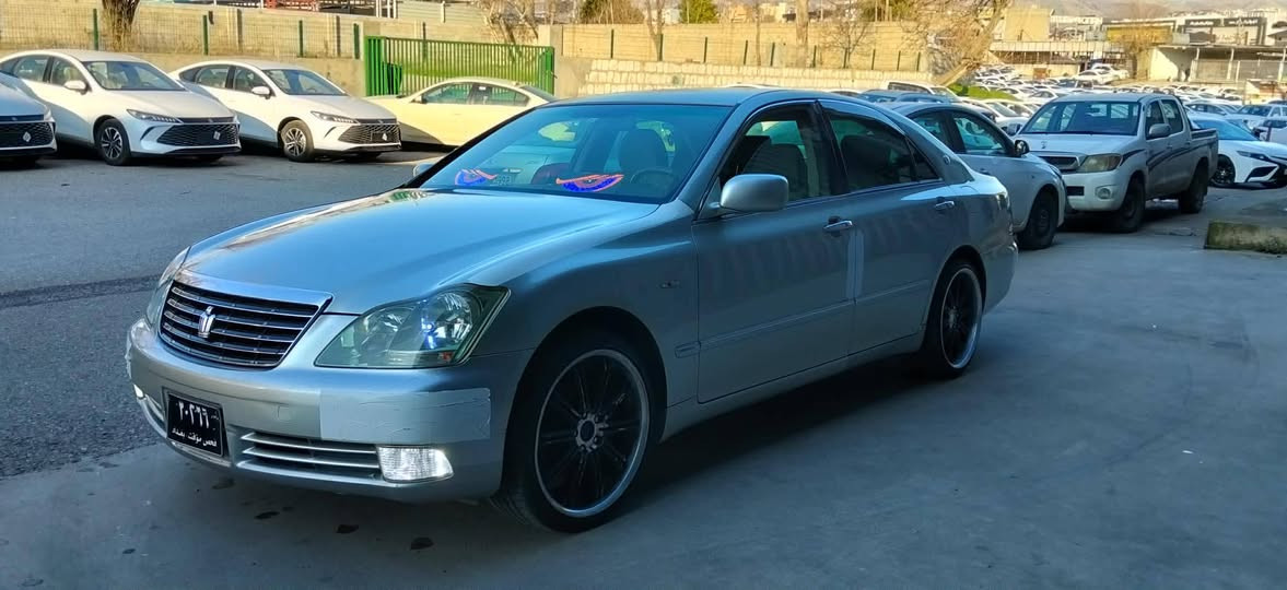 شاهانە 2004 مووس  182 ناو ڕەساسی دوو کوشن کارەبا تەبرید  ساردوو گەرم لەسەر سویچ  گێڕو مەکینە بە شەرتی  دە فیتەر سەیارەکە تازە تاقم تایەو ویل بۆ گۆڕاوە تازە پۆڵیش کراوە دووسەو پەناجا مەسرەفی نیە  هەر چرکەو گەڵایەک بڕە زۆر کەم بەنزین ئەخوات  ماڵی دۆستە  سعری60گەڵام کەمێک معامەلە لە سلێمانیم  *********** السليمانية, العراق
