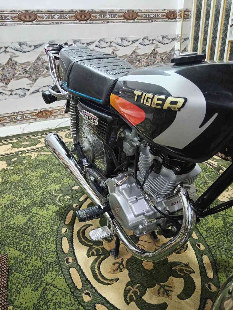 عليكم ورحمة الله❤️
 تايكر موديل 26 أوراق اسكنر بيه وصل معرض الدراجه جديده جديده بمعنه الكلمه كهربائيات كامله. اي نقص مابيه  ماصاله هواي من طالعه من الوكيل سعر(675)او بيه مجال قليل  حك الجيه  مكاني بابل الهاشميه *********** واتساب موجود
