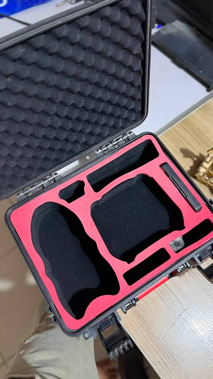 جنطة درون ترهم air3s.   وترهم air3. وايضا مافك 3 
قوية جداً ومن ماركة dji  مكاني بابل


**إذا كنت صاحب هذا الإعلان وتريد حذفه لأي سبب، رجاءا أرسل رسالة إلى الدعم الفني**