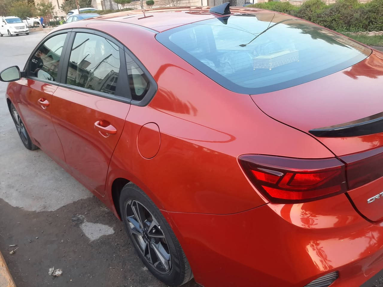 فورتي 2023 Lxs 
رقم بغداد سنوية إلى ٢٠٣٠ باسمي 
 حادثها لايت جهة الأيمن وحافة البنيد 
شاصي لغود مكفولة 
محرك 2000 دوش 
+ اريرباكات سليمة 
+ ويل كب + تخم تاير 
+ش
اشة كار بلي
+كامرة خلفية 
+ رادار 
+ توقف ذاتي عند الاقتراب 
+ تحديد مسار 
+ مثبت سرعة 
+ 3 وضعيات قيادة (نورمل ،سبورت ،سمارت )
+تحكمات استيشن جهتين 
+كشنات مخمل 
+سبايدر 
كفالة كير  محرك 
صورة الحادث بالمنشور 
***********
