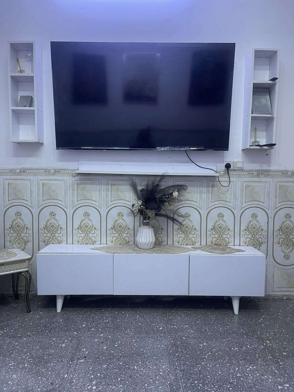اغراض كلمن وسعره ميز طعام مع 6 كراسي وثلاجه شغاله علفحص ثلج وقنفه وطبلته فقط وميز تلفزيون استفسار خاص


**إذا كنت صاحب هذا الإعلان وتريد حذفه لأي سبب، رجاءا أرسل رسالة إلى الدعم الفني**