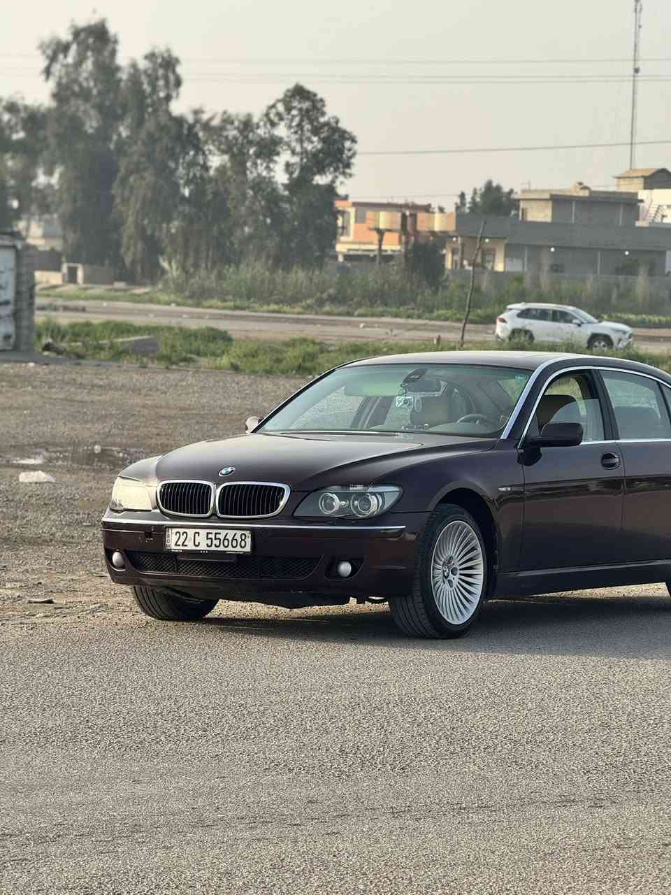 السلام عليكم شباب 

باخره 730Li للبيع موديل 2008 اللون عنابي وارد خليجي صبغ فقط دعاميات وبارد عكس السايق موضح بلصور بعده عله وضعه رقم اربيل مميز بسمي تحويل ثاني يوم سنويه لل2030 كير محرك خير من الله منضومه تبريد كامله داينمو وباتري كله جديد كامله الاخر شيء رايده ب130 وبيها مجال شيء بسيط مكاني بغداد الشعب وهذا رقمي *********** تحياتي للجميع
