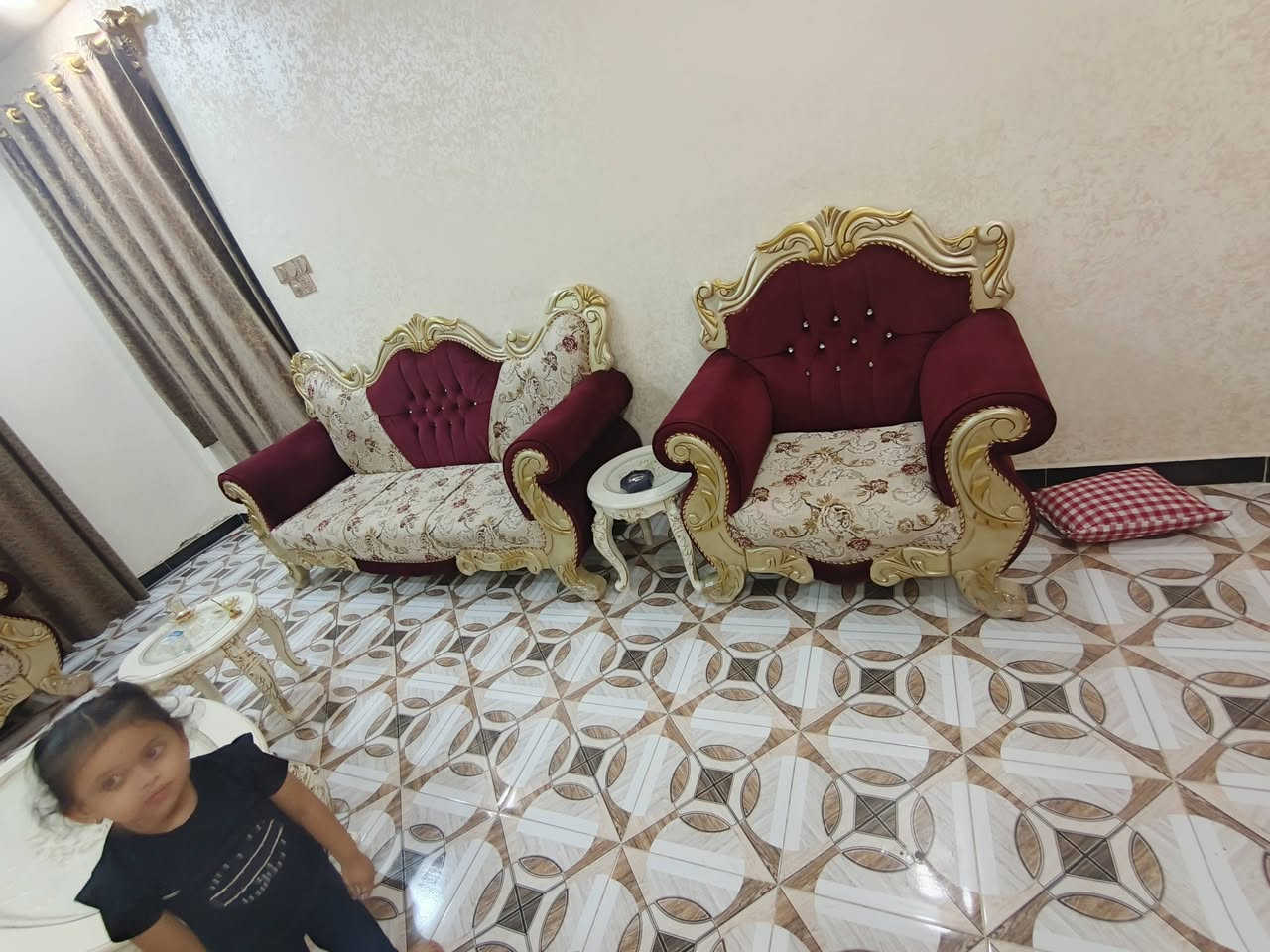 للبيع تخم نضيف كلش مكاني كوت داموك السعر ٥٥٠ وبي مجال *********** بدون طبلات
