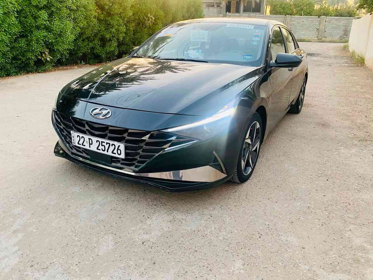 السلام عليكم 
للبيع هوانداي النترا وارد امريكي بدون صبغ فقط بارد شبر براس البنيد واربع اصابع بارد بالباب خلف السايق
مواصفاها معروفه فول عدا الفتحه
للاستفسار ***********
مكانها بغداد المدائن
السعر ١٤٨وبيها مجال بسيط

