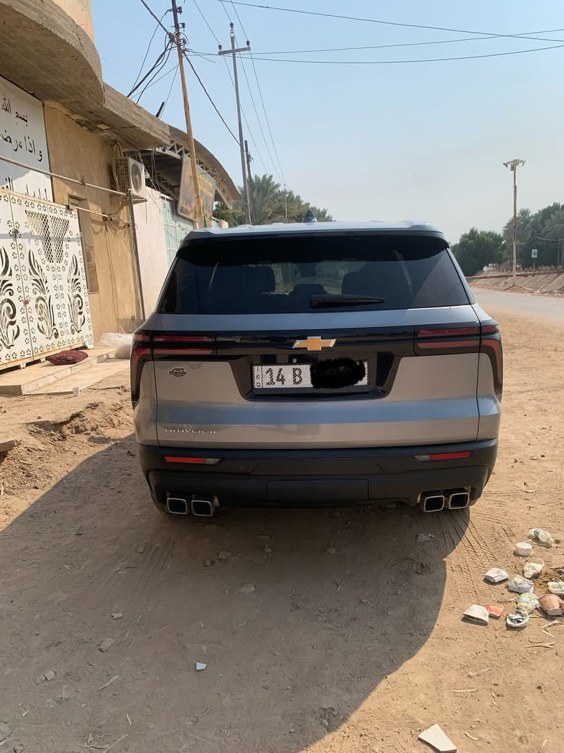 ترافرس 2024 فئة LS  للبيع
لمعرفة الضرر ادخل على الرابط
‏ https://bid.cars/en/lot/1-48261405/2024-Chevrolet-Traverse-1GNEREKS9RJ177071

محرك 2500 تيربو 
ماشية 33 الف كم قابل للزيادة
 
اللون سلفر غير محدد
 
المواصفات معروفة مواصفات LS اذكر بعضهن
 
تحكم ستيرن كامل

اوتو ستوب 

هاند بريك دگمة

ثلاث أنظمة قيادة( ثلوج- عادي- سبورت)

بصمة خمسة أبواب 

مقاعد ثلاث صفوف تتسع ل 8 أشخاص 

تبريد ثلاث قطع

نزول الجامات اوتو

كار بلاي / وبلوتوث

تو ويل 

اربع كامرات امامي وخلفي وعلى الجوانب

رادار امامي وخلفي وعلى الجوانب

حساسات امامي وخلفي وجانبي

صندوق شفط 

وتشغيل عن بعد

تنبيه هزاز بالكشن 

تنبيه صوتي

توقف ذاتي امامي وخلفي في حالة وجود جسم لم ينتبه له السائق

شاشة كبيرة ذكية فيها كثير من الايعازات مثل قياس دهن الگير والمكينة وكذلك قياس الحماوة وحتى قياس نسبة الدسكات الامامي والخلفية وكذلك برامج ترفيهية 

السيارة حاليا جاهزة  ومرقمة رقم بصرة بكتاب شهداء 

السعر (((((305 ورقة))))
 

السيارة موجودة حاليا في النجف
 
رقم الهاتف ***********
