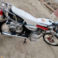 موديل 2025 طالعه من العرض قبل شهرين  ماماشه هواي للاستفسار07726016934