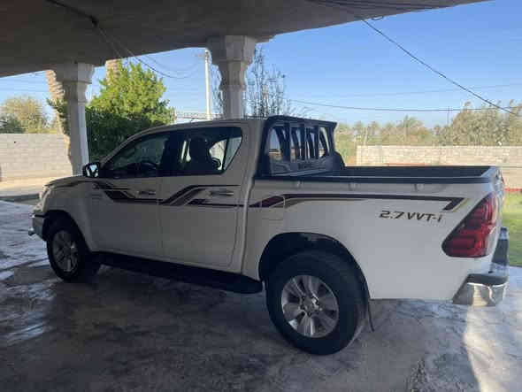 السلام عليكم بيكم فورويل 2017 ساز اوتماتيك رقم بغداد السونار مرفق محرك كير كفاله تخم تاير قطعتين تبريد         السعر 250 وبيه مجال ***********.
