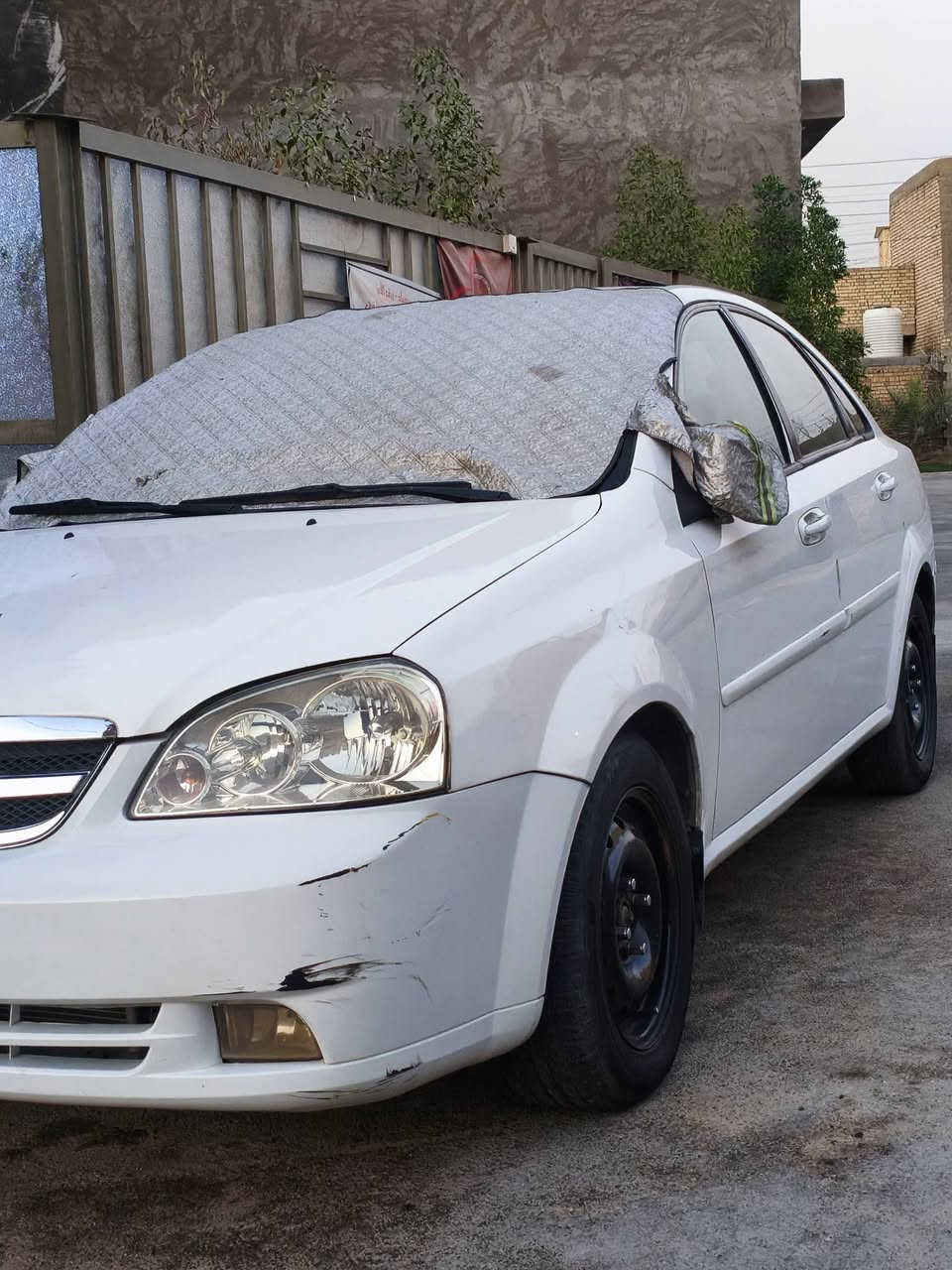 سلام عليكم
للبيع فورنزا 2007 سياره خير من الله تبريد ثلج.  سياره حلوه وبيها فقط جالغ عكس السايق مبدل سعر 60
***********
