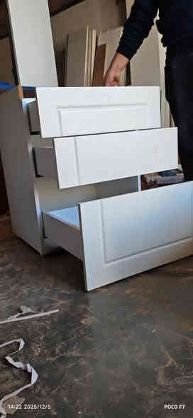 خزانه  ميز تواليت دوشك
***********
