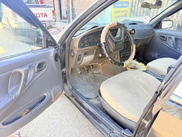 دايو برنس. موديل 95
رقم انبار مشروع وطني 
سنويه الى 2027 تحويل ثاني يوم 
كير عادي  
محرك بي تبخير داري بالدهن ما عليه شي 
جام كهربائي 
غرفتها نضيفه بلادي 
دوشمه جديده  
تبريد شغال 
بور ستيرن  
بيها طخه بالجاملغ الخلفي  
تخم تاير جوها 
سعرها 28 وبيها مجال 
مكان سياره الانبار حديثه 
الرقم تواصل
***********
