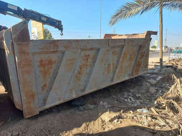 بدي للبيع خمسه وربع جديد ***********
***********
