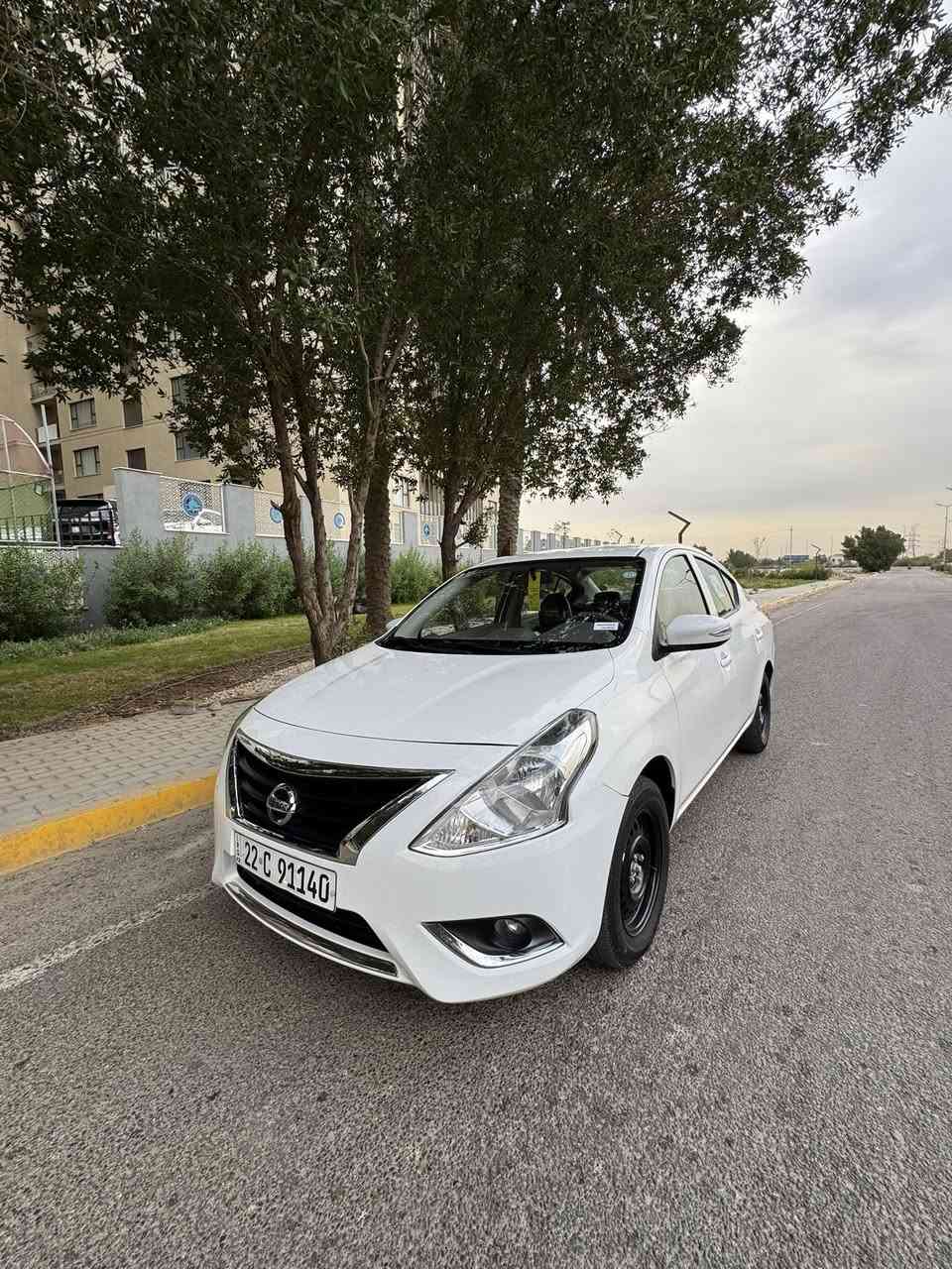 السلام عليكم
نيسان 2024 

جديدة بمعنى الكلمة 

مدوشمة كاعيه وتنته وسفريات

سيارة كاملة ع اخر حباية

نظافتهه ميه بالميه 

الصفاح موس 

ملاحظتين خشم الجاملغ الايسر بارد اصبعين 

الجاملغ الخلفي رصعة صغيرة فقط ع كد 3 اصابع

والبقية كفاله عامه

الممشى 37

السعر 115 وبيها مجال

عنوان بغداد حي العامل 

*********** الاتصال الشراي فقط
