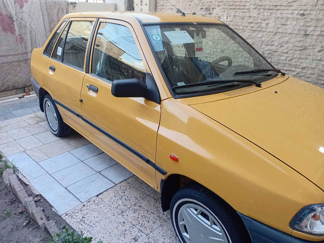 السلام عليكم سايبه موديل١٣ سياره مكفوله كفاله عامه ماشيه ٥٧ الف  عله وضع الشركه كير اومكينا مكفولات شواصي مكفوله تبريد شغال صدر جديد تخم تاير  خط ابيض سويجات عدد ثنين سبير  الشركه سنويه ٢٩ السعر ٤٥ العنوان بغداد الجديده الهاتف ***********
