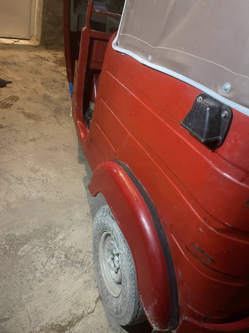 السلام عليكم تكتك 2019شهر12مابيهة اخياس التكتك معمرة جديد من كلشي خير من الله كبل تطلع شارع السعر 6و200و بيهة مجال الطيبين رقم الهاتف ***********التواصل واتساب
