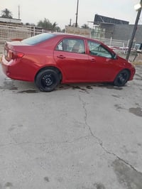 كورلا 2010سياره كلش حلوه للبيع السعر 100 للاستفسار 07812365106