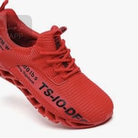 حذاء تنس • ٤٠-٤١ • توصيل مجاني