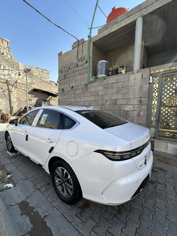 السلام عليكم سياره BYD موديل 2025 السياره كفاله ماشيه السياره 4.000 السياره بعدها زيرو عله وضع الشركه  رقم السياره بصره  السعر  135 السياره بصره رقم الهاتف *********** مكان السياره بصره
