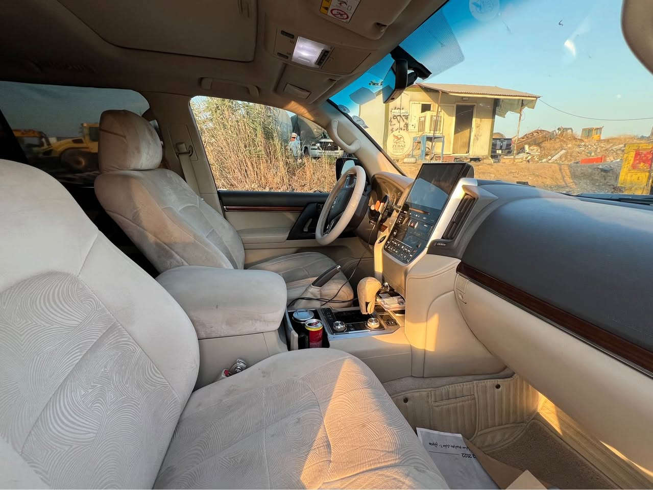 toyota land cruiser GX.R 2018 V6 ____ 147,000km   ١ چامرغى تعديلة  
*********** أربيل, العراق
