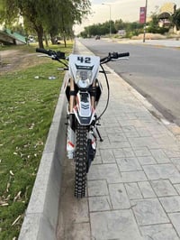 قفاز  CRX/350 موديل 2026 ماشي 120 km بعده زيرو. مره وحده مبدل دهن  كفا...
